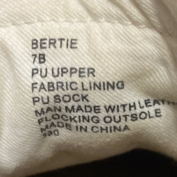 Steve Madden Bertie White Sneakers Classic Low-Top Design Platform - Picture 14 of 14